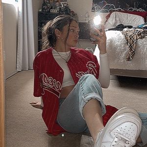 Meet your Posher, Helayna